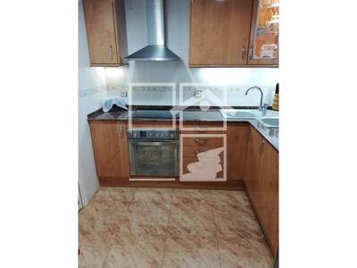 Local en Isaac AlbÃ©niz, Badalona Barcelona