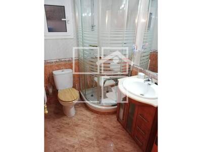 Local en Isaac AlbÃ©niz, Badalona Barcelona