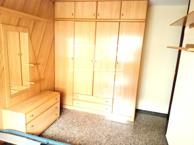 Local en Calle Sicília    , Santa Coloma de Gramanet Barcelona