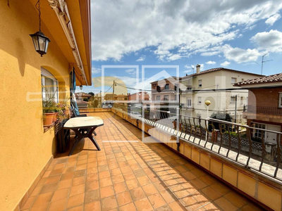 Local en Riells i Viabrea Girona