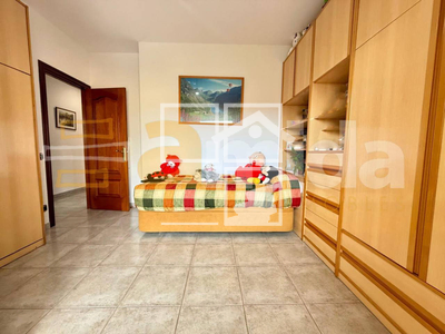 Local en Riells i Viabrea Girona