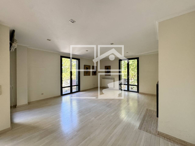 Local en Olot Girona