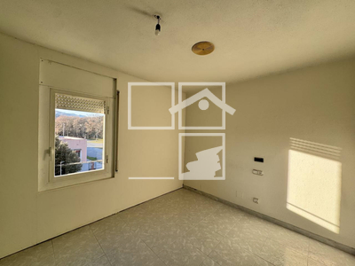 Local en Olot Girona