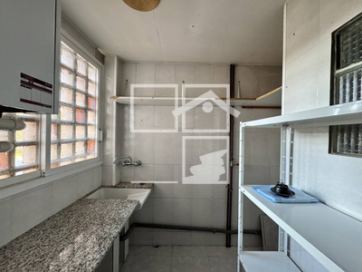 Local en Olot Girona