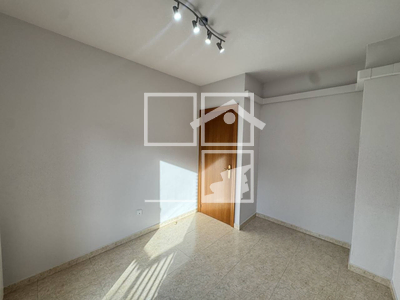 Local en Olot Girona