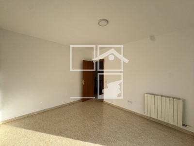 Local en Olot Girona