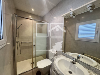 Local en Olot Girona